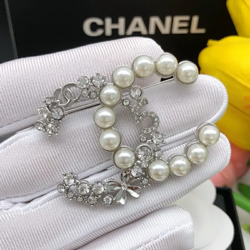 chanel brooches pour femme s_1234a232